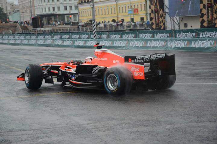 ИнстаФорекс — спонсор Marussia F1 Team в Moscow City Racing 2013