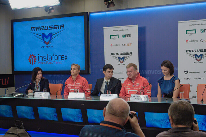 ИнстаФорекс — спонсор Marussia F1 Team в Moscow City Racing 2013